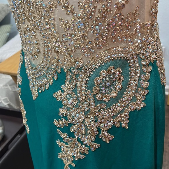 ABBY PARIS dress size 14 - Picture 11 of 17